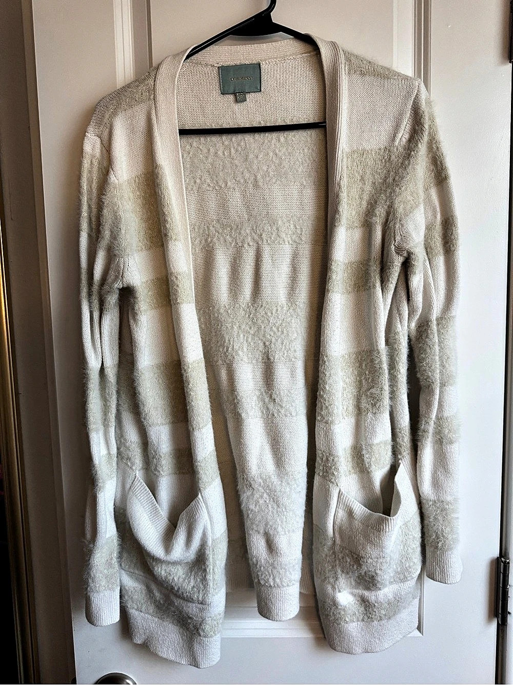 Knit Cardigan in Cream Size Medium